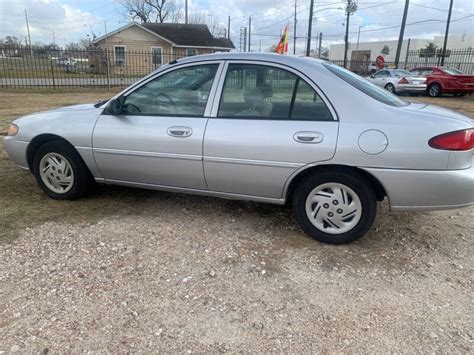 1999 ford escort for sale|1999 pink ford escort.